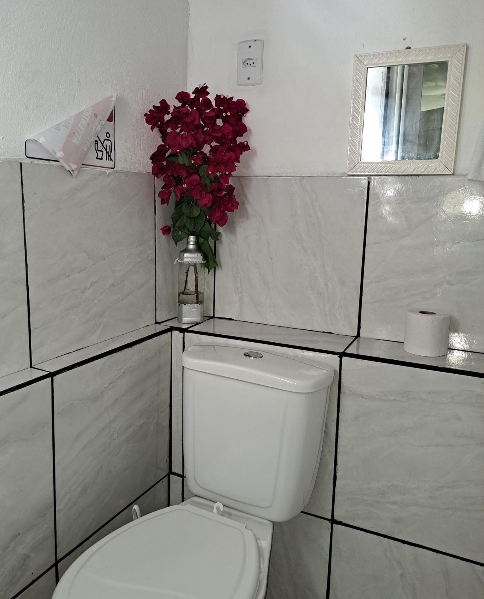 Estresse Zero Apartment อาชินส์ ภายนอก รูปภาพ